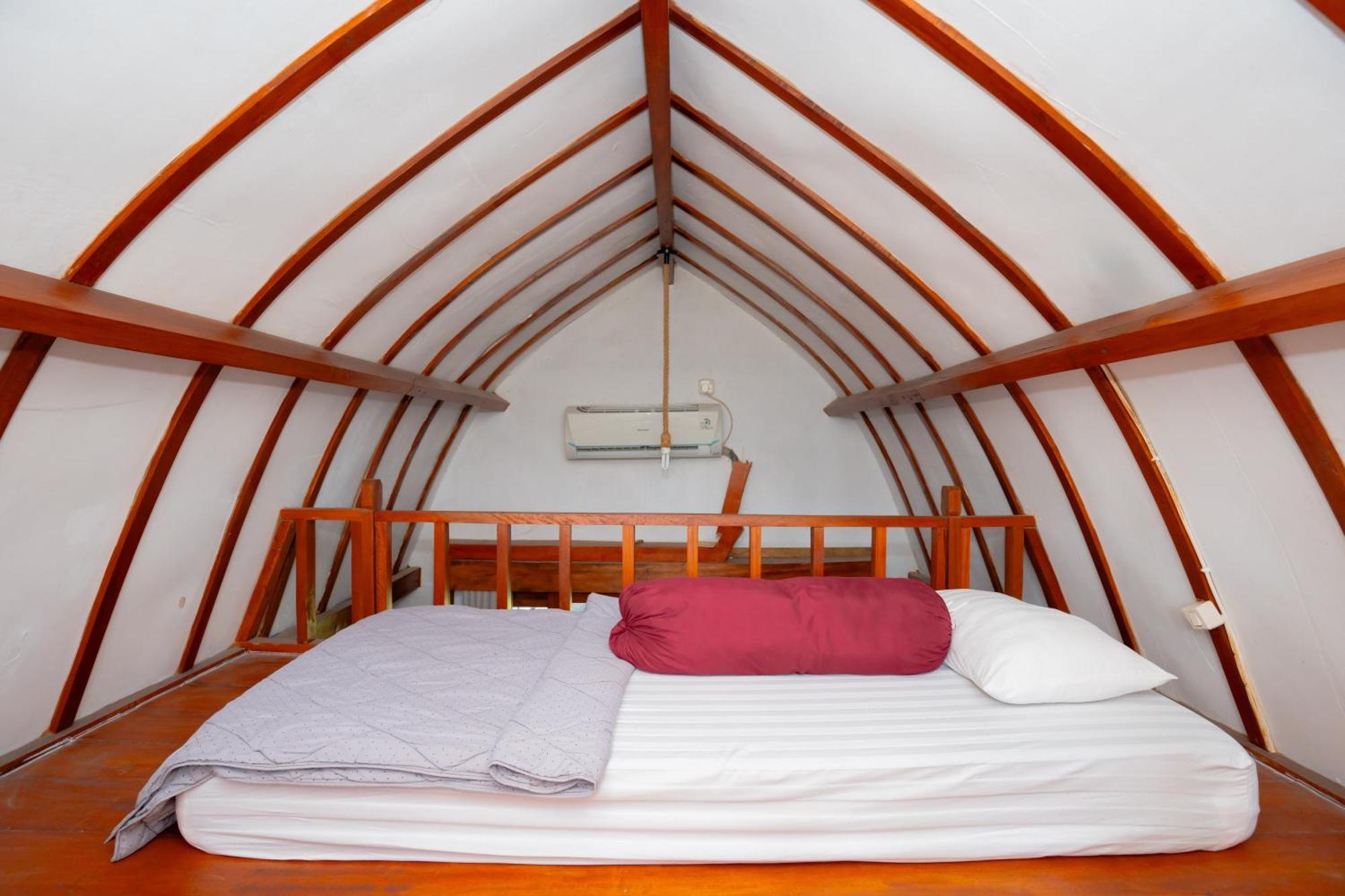 Reddoorz Syariah Near Lombok Epicentrum Mall Mataram Ngoại thất bức ảnh