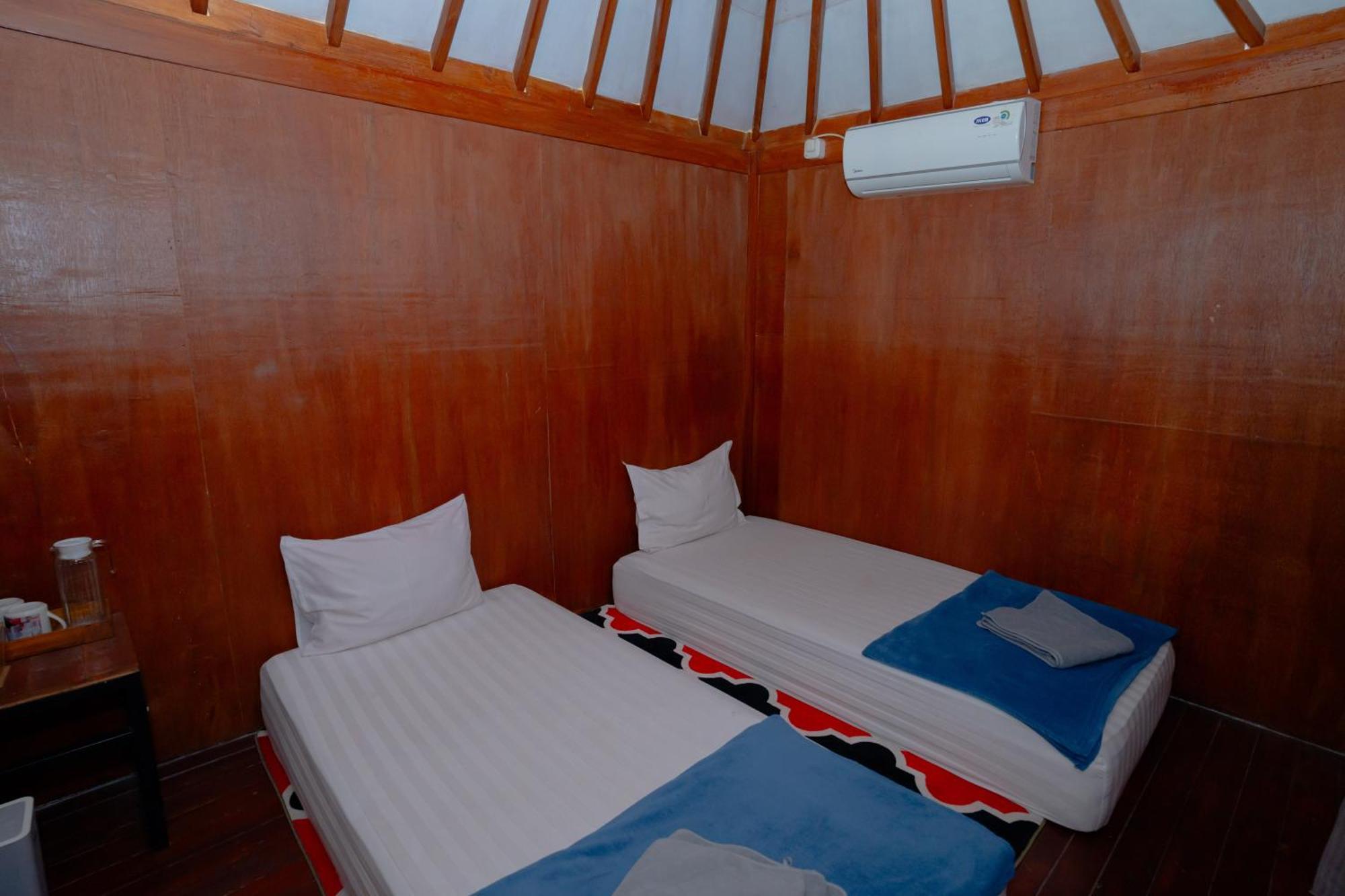 Reddoorz Syariah Near Lombok Epicentrum Mall Mataram Ngoại thất bức ảnh