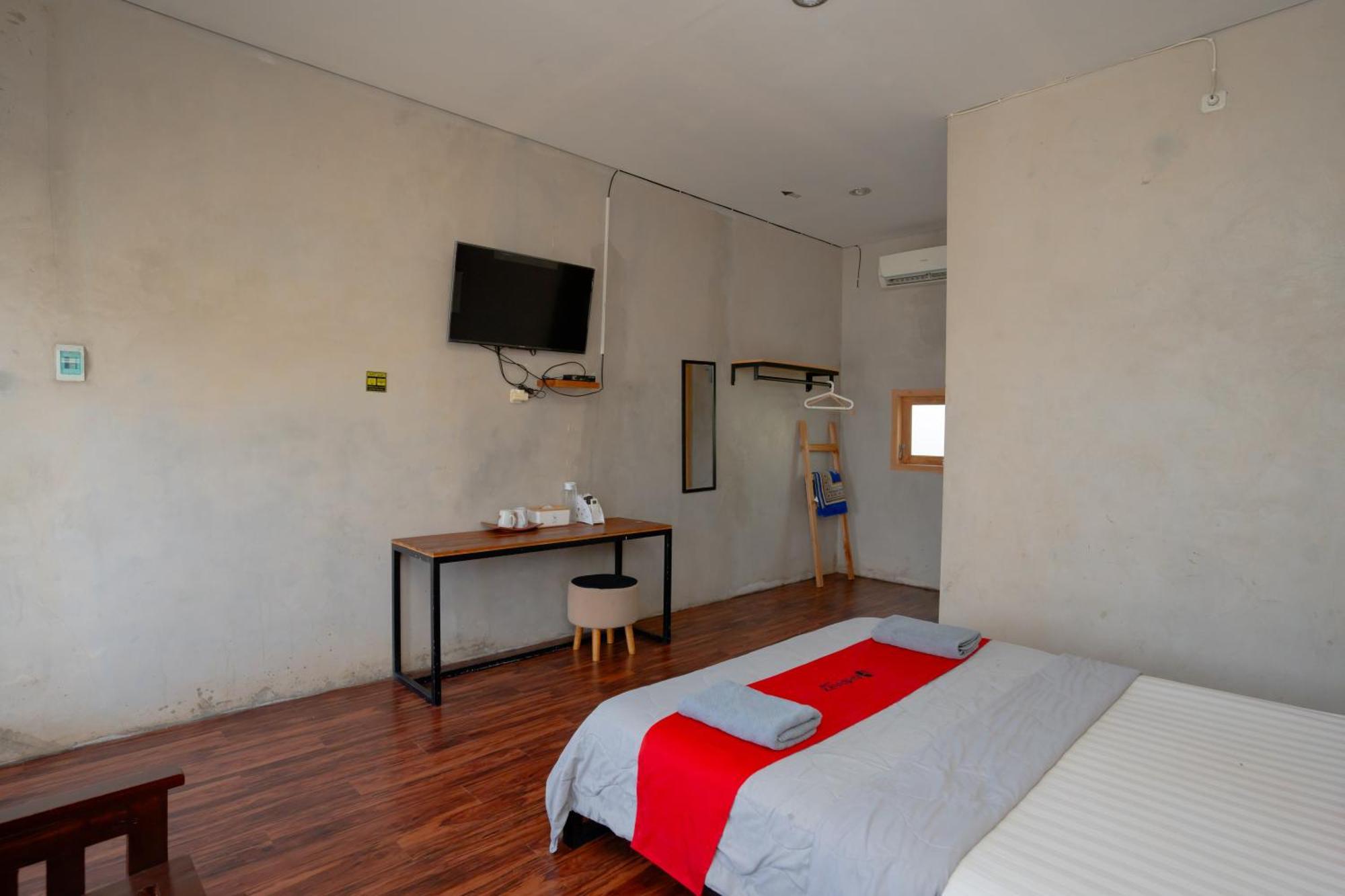 Reddoorz Syariah Near Lombok Epicentrum Mall Mataram Ngoại thất bức ảnh