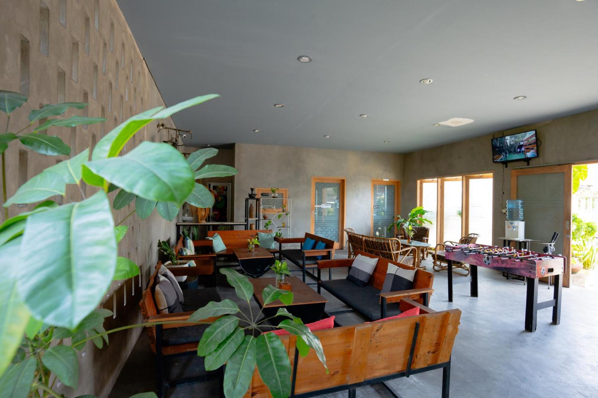 Reddoorz Syariah Near Lombok Epicentrum Mall Mataram Ngoại thất bức ảnh