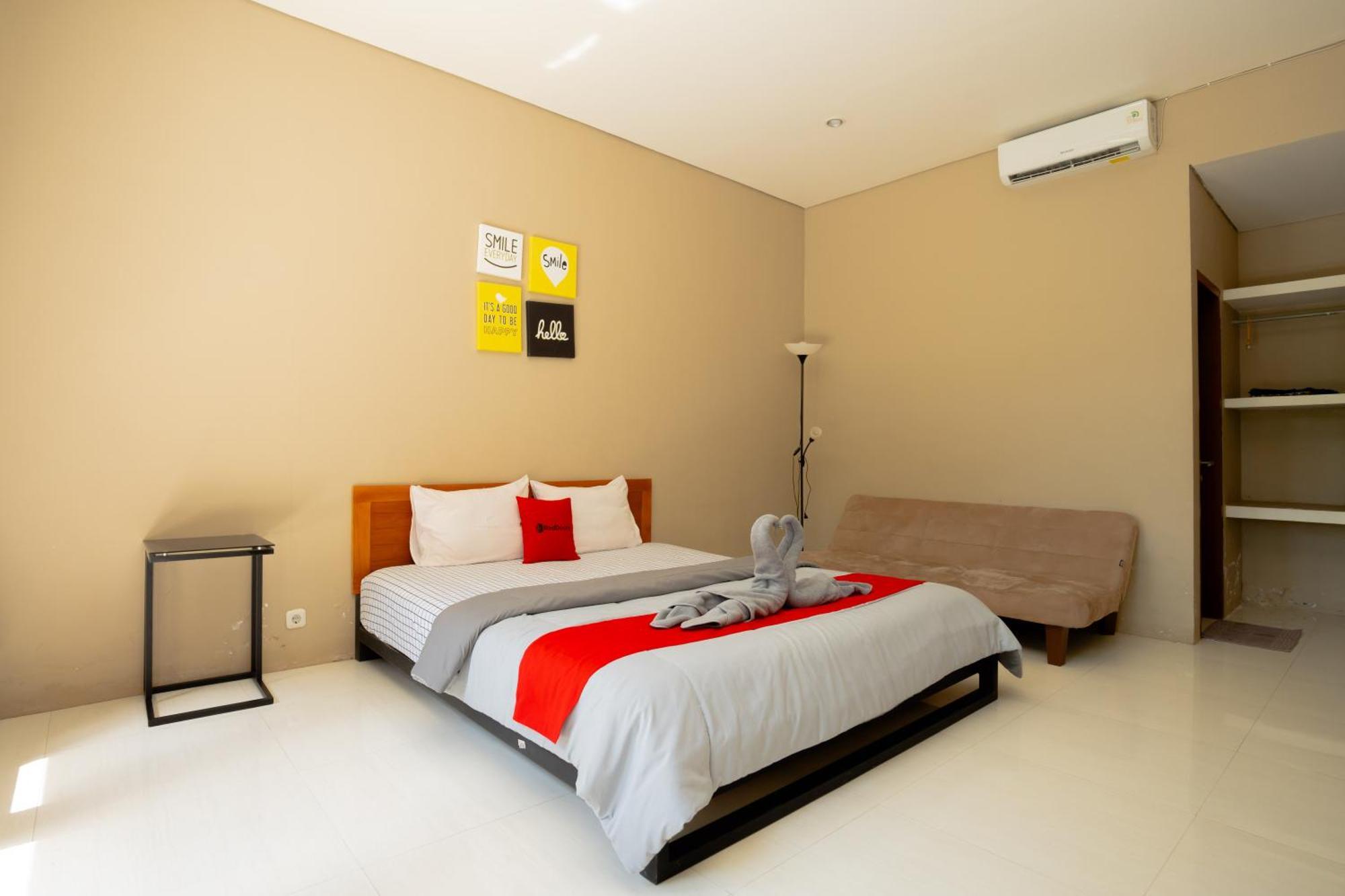 Reddoorz Syariah Near Lombok Epicentrum Mall Mataram Ngoại thất bức ảnh