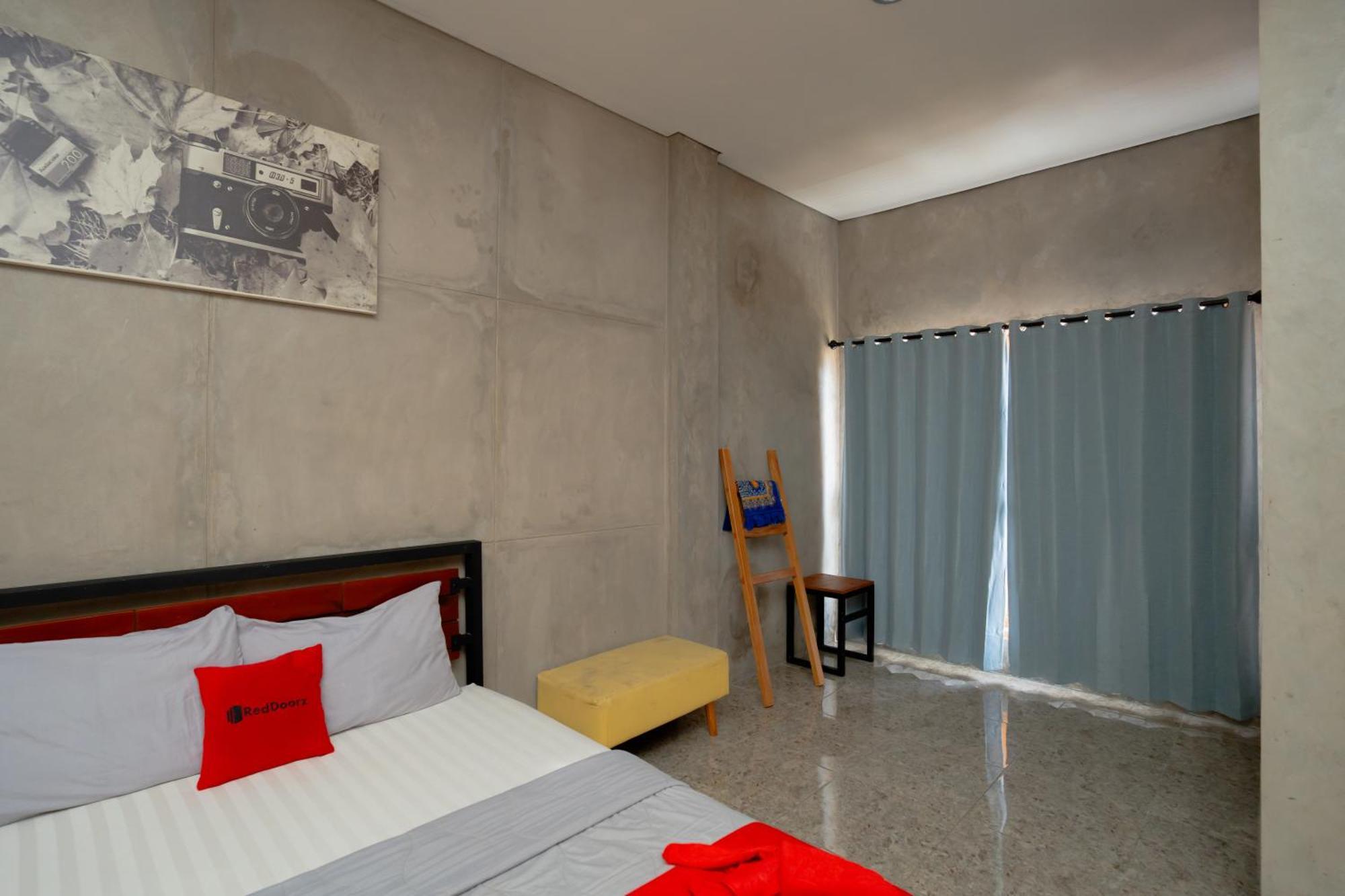 Reddoorz Syariah Near Lombok Epicentrum Mall Mataram Ngoại thất bức ảnh